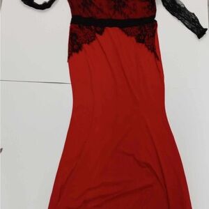 Elegant Red and Black Lace Evening Gown